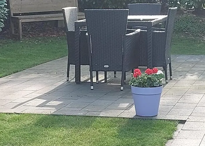 Chalet Wanama. Gelegen Op Het Vakantiepark Het Lierderholt Op De Veluwe. Beekbergen